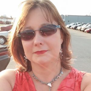 Meet your Posher, Cassy